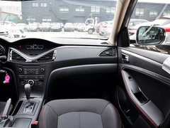 奔腾B70 2014款 2.0L 自动 舒适型