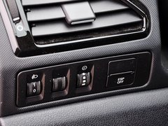 奔腾B70 2014款 2.0L 自动 舒适型