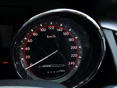 奔腾B70 2014款 2.0L 手动 舒适型