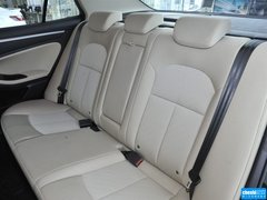 奔腾B70 2014款 2.0L 手动 舒适型