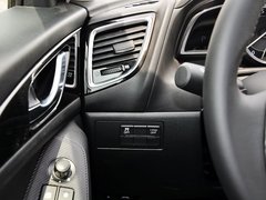 马自达3 昂克赛拉 2014款 两厢 2.0L 自动 旗舰型
