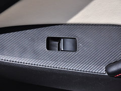 马自达3 昂克赛拉 2014款 三厢 2.0L 自动 旗舰型