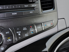 Sienna 2013款 3.5L 自动 四驱标准型