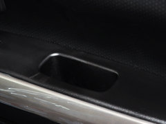 长城M4 2014款 1.5L 手动 两驱豪华型 5座