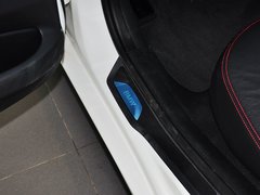 宝马3系 2014款 328i 运动设计套装