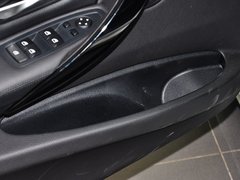 宝马3系 2014款 328i 运动设计套装
