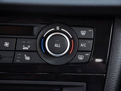 宝马X1 2014款 sDrive20i 运动设计套装 5座
