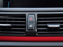 宝马X1 2014款 sDrive20i 运动设计套装 5座