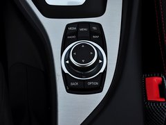 宝马X1 2014款 sDrive20i 运动设计套装 5座