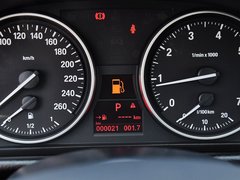 宝马X1 2014款 sDrive20i 运动设计套装 5座