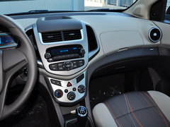 爱唯欧 2014款 三厢 1.4SL 手动 舒享版