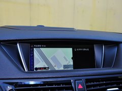 宝马X1 2014款 XDrive20i X设计套装 5座