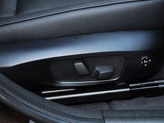 宝马X1 2014款 XDrive20i X设计套装 5座