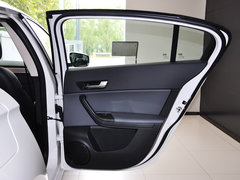 观致3 2014款 1.6L 自动 致悦增强型
