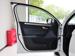 观致3 2014款 1.6L 自动 致悦增强型