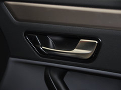 观致3 2014款 1.6L 自动 致悦增强型