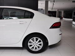 观致3 2014款 1.6L 自动 致悦增强型
