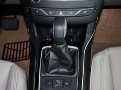 标致408 2014款 1.6T 自动 至尊版