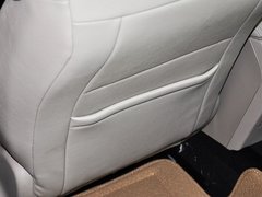 标致408 2014款 1.6T 自动 至尊版