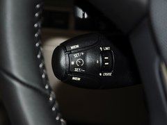 标致408 2014款 1.6T 自动 至尊版