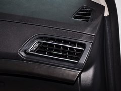 标致408 2014款 1.6T 自动 至尊版