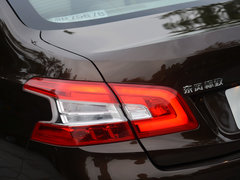 标致408 2014款 1.6T 自动 至尊版