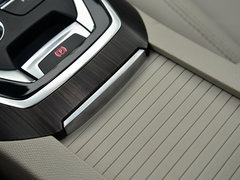 标致408 2014款 1.6T 自动 至尊版