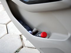 宝骏730 2014款 1.5L 手动 豪华型 7座