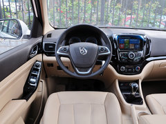 宝骏730 2014款 1.5L 手动 豪华型 7座