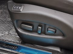 凯迪拉克SRX 2014款 66号公路升级版 