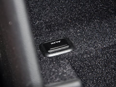 奥迪A4L 2015款 45 TFSI quattro 个性运动型