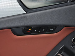 奥迪A4L 2015款 45 TFSI quattro 个性运动型