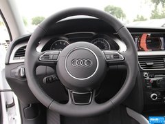 奥迪A4L 2015款 45 TFSI quattro 个性运动型