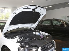 奥迪A4L 2015款 45 TFSI quattro 个性运动型