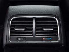 奥迪A4L 2015款 35 TFSI 自动 舒适型