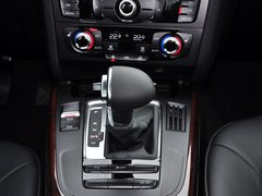 奥迪A4L 2015款 35 TFSI 自动 舒适型