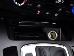 奥迪A4L 2015款 35 TFSI 自动 舒适型