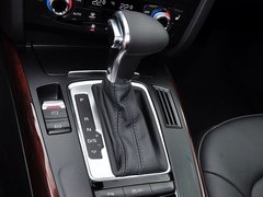 奥迪A4L 2015款 35 TFSI 自动 舒适型