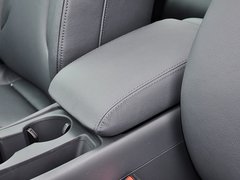 奥迪A4L 2015款 35 TFSI 自动 舒适型