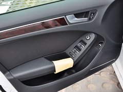 奥迪A4L 2015款 35 TFSI 自动 舒适型