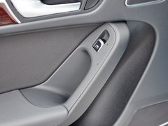 奥迪A4L 2015款 35 TFSI 自动 舒适型