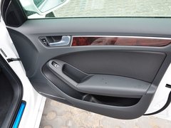 奥迪A4L 2015款 35 TFSI 自动 舒适型