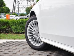 奥迪A4L 2015款 35 TFSI 自动 舒适型