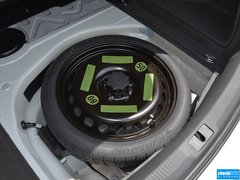 奥迪A4L 2015款 35 TFSI 自动 舒适型