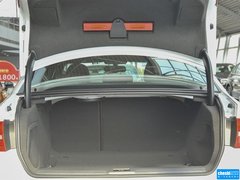 奥迪A4L 2015款 35 TFSI 自动 舒适型