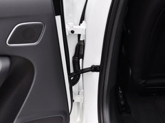 奥迪A4L 2015款 30 TFSI 自动 舒适型