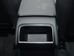 奥迪A4L 2015款 30 TFSI 自动 舒适型