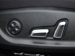 奥迪A4L 2015款 30 TFSI 自动 舒适型