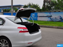 标致408 2014款 1.8L 自动 豪华版