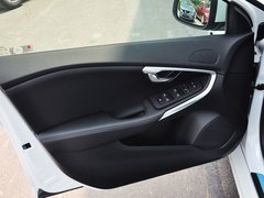 沃尔沃V40 2015款 1.6T 自动 智逸版